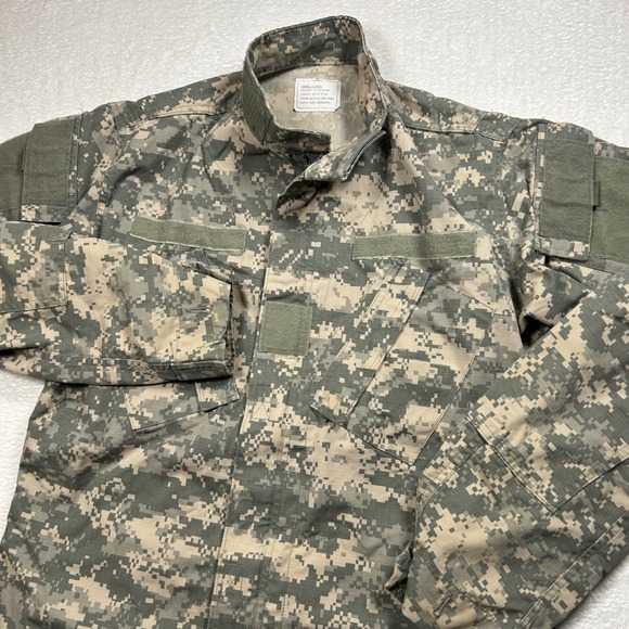 US Army Other - US Army ACU Combat Uniform Coat Digital Camo Jacket Mens Small Long Green Gray